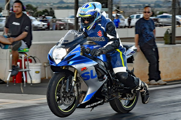 #69_DSC1386 CLEAR=